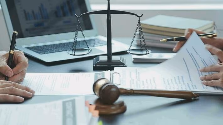 Stručni tim odvjetnika za online prijevare